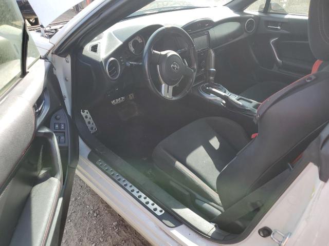 JF1ZNAA14D2731763 - 2013 TOYOTA SCION FR-S WHITE photo 8