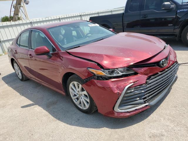 4T1C11AK9NU622950 - 2022 TOYOTA CAMRY LE 红色 照片 4