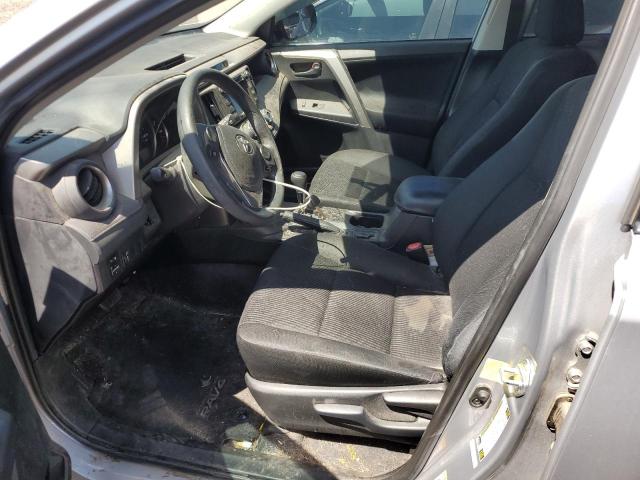 2T3ZFREV7GW312546 - 2016 TOYOTA RAV4 LE SILVER photo 7