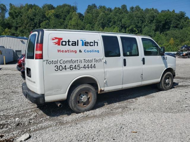 1GCWGFCG6D1159039 - 2013 CHEVROLET EXPRESS G2 WHITE photo 3