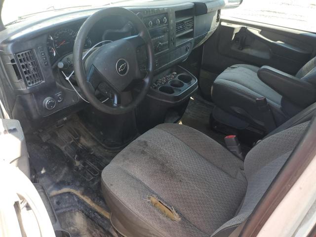 1GCWGFCG6D1159039 - 2013 CHEVROLET EXPRESS G2 WHITE photo 8