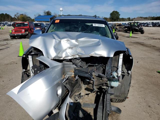 1GKS1KE01DR104366 - 2013 GMC YUKON XL C1500 SLT SILVER photo 5