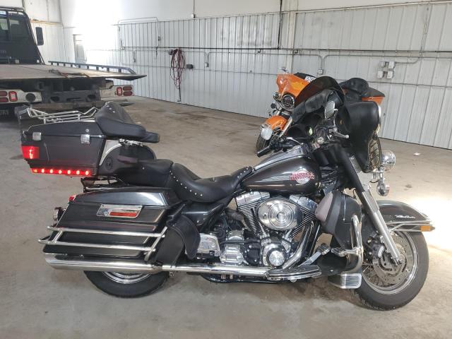 2006 HARLEY-DAVIDSON FLHTCUI, 
