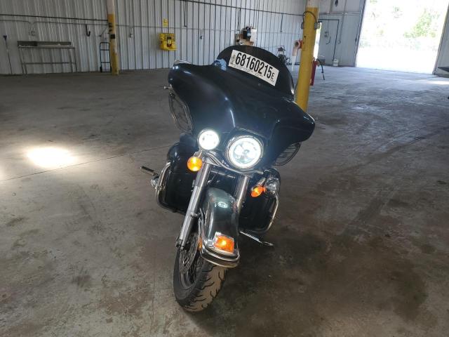 1HD1FCW106Y676655 - 2006 HARLEY-DAVIDSON FLHTCUI BLACK photo 2