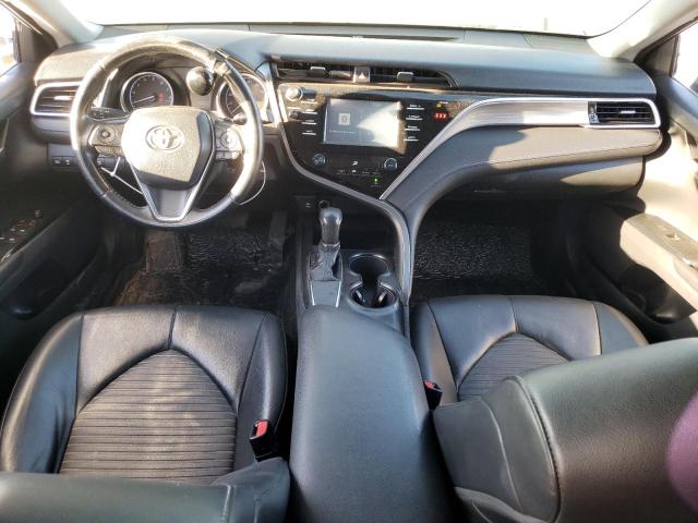 4T1B11HK9JU073021 - 2018 TOYOTA CAMRY L 银色 照片 8