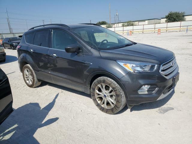 1FMCU0GD9JUD07506 - 2018 FORD ESCAPE SE GRAY photo 4