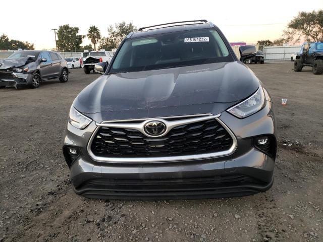 5TDGZRAH1LS014648 - 2020 TOYOTA HIGHLANDER XLE GRAY photo 5