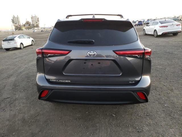 5TDGZRAH1LS014648 - 2020 TOYOTA HIGHLANDER XLE GRAY photo 6