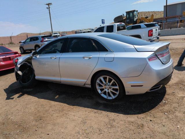 3LN6L2LU0FR604633 - 2015 LINCOLN MKZ HYBRID SILVER photo 2