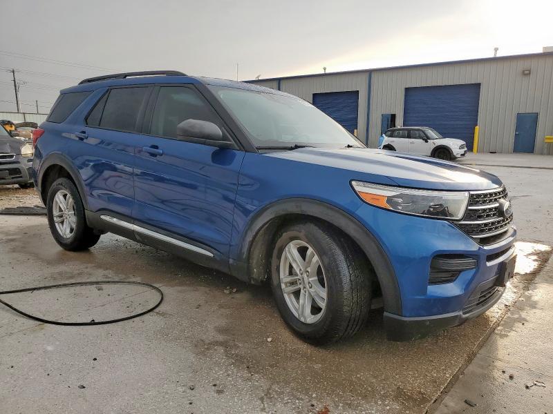 1FMSK7DH9NGB64966 - 2022 FORD EXPLORER XLT BLUE photo 4