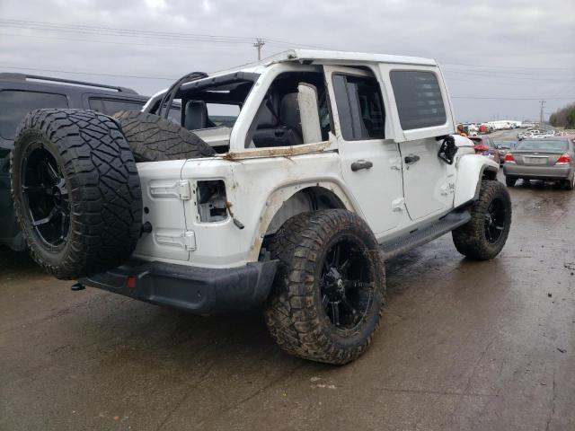1C4HJXEG3JW206894 - 2018 JEEP WRANGLER U SAHARA WHITE photo 3