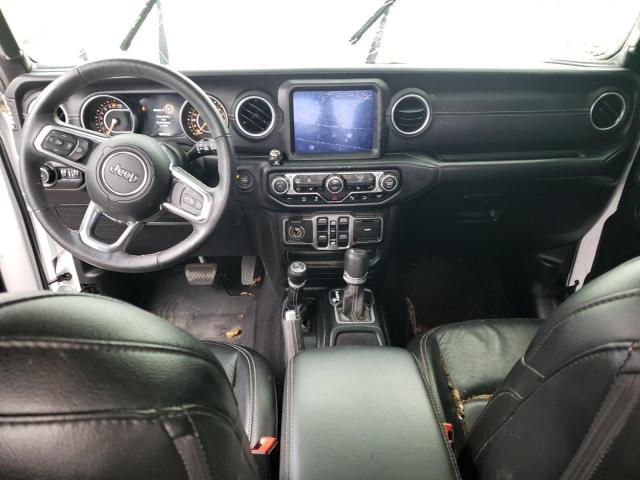 1C4HJXEG3JW206894 - 2018 JEEP WRANGLER U SAHARA WHITE photo 8