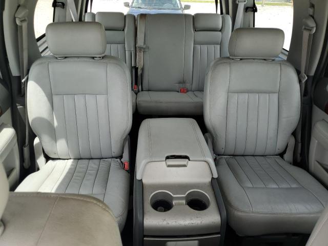 5LMFU28R94LJ15108 - 2004 LINCOLN NAVIGATOR SILVER photo 10