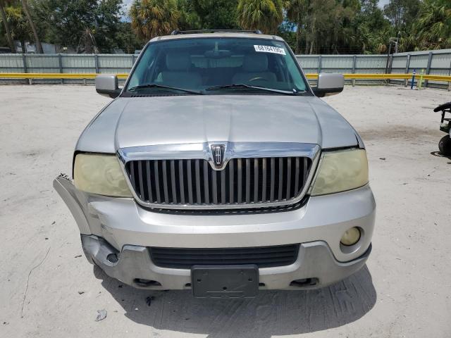 5LMFU28R94LJ15108 - 2004 LINCOLN NAVIGATOR SILVER photo 5