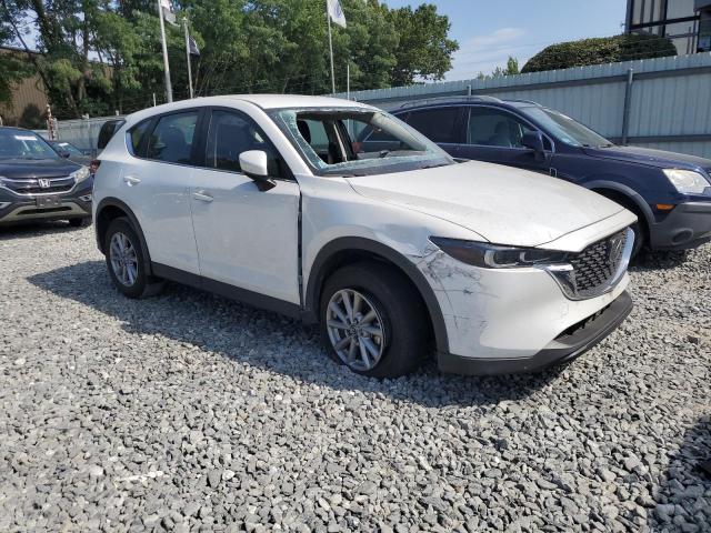 JM3KFBAM3P0196523 - 2023 MAZDA CX-5 WHITE photo 4
