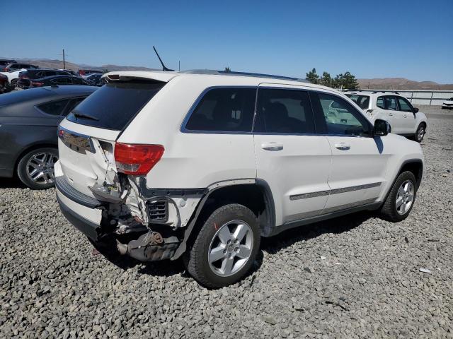 1C4RJFAGXCC119146 - 2012 JEEP GRAND CHER LAREDO WHITE photo 3
