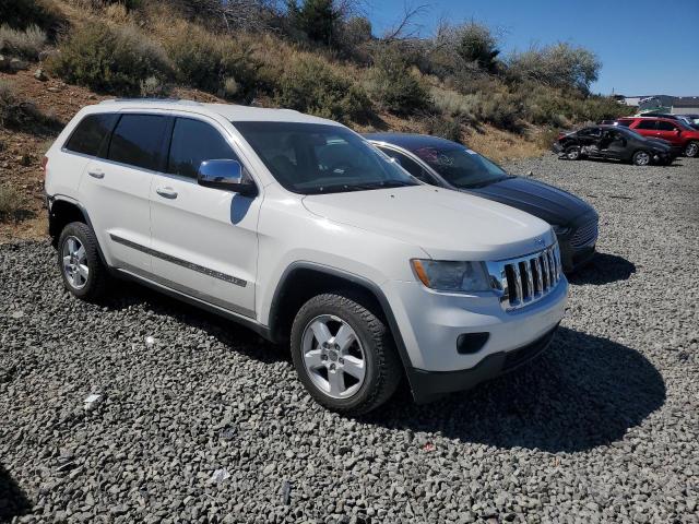 1C4RJFAGXCC119146 - 2012 JEEP GRAND CHER LAREDO WHITE photo 4