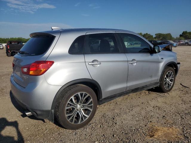 JA4AR3AW9HZ019467 - 2017 MITSUBISHI OUTLANDER ES SILVER photo 3