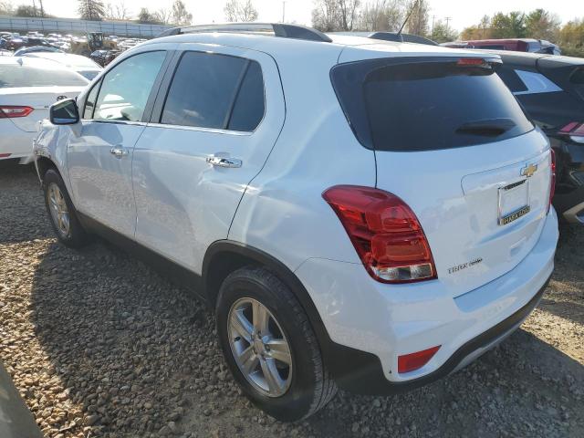 KL7CJPSB9JB693347 - 2018 CHEVROLET TRAX 1LT WHITE photo 2