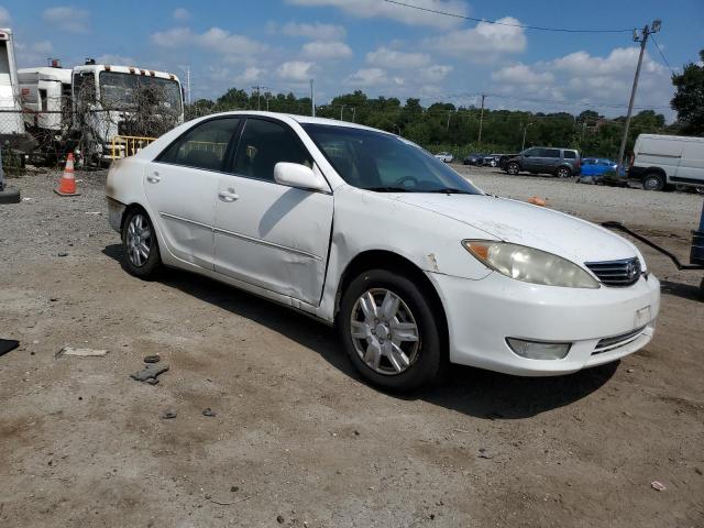 4T1BE30K06U735099 - 2006 TOYOTA CAMRY LE WHITE photo 4