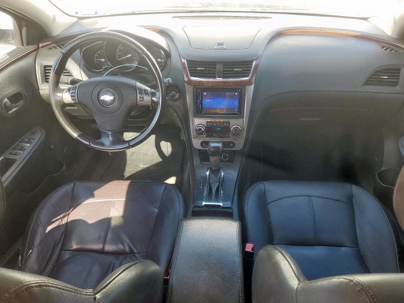 1G1ZE5EU5BF358138 - 2011 CHEVROLET MALIBU LTZ 白色 照片 8