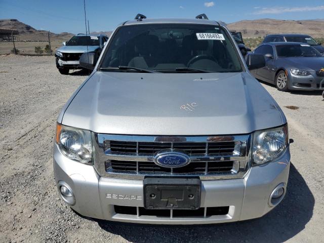 1FMCU0DG9BKB59904 - 2011 FORD ESCAPE XLT SILVER photo 5