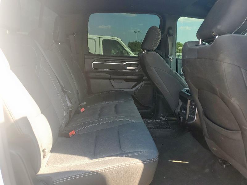 1C6SRFFTXMN674403 - 2021 RAM 1500 BIG HORN/LONE STAR WHITE photo 10