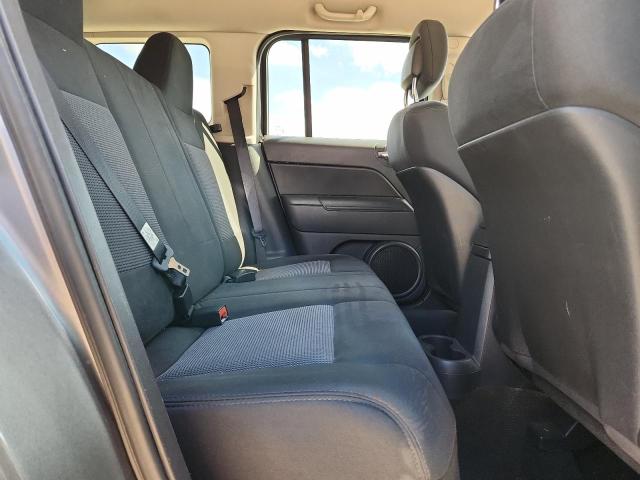 1C4NJPBA5DD246865 - 2013 JEEP PATRIOT SPORT GRAY photo 11