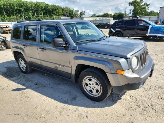 1C4NJPBA5DD246865 - 2013 JEEP PATRIOT SPORT GRAY photo 4