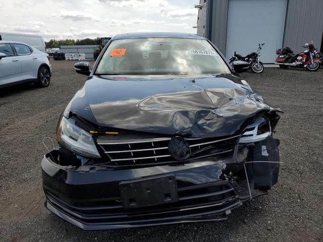 3VWDB7AJ2JM260407 - 2018 VOLKSWAGEN JETTA SE BLACK photo 5