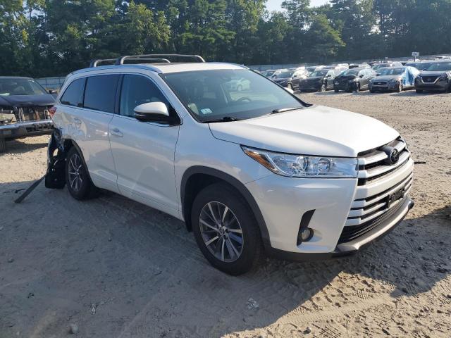 5TDJZRFH8JS888961 - 2018 TOYOTA HIGHLANDER SE Սպիտակ լուսանկար 4