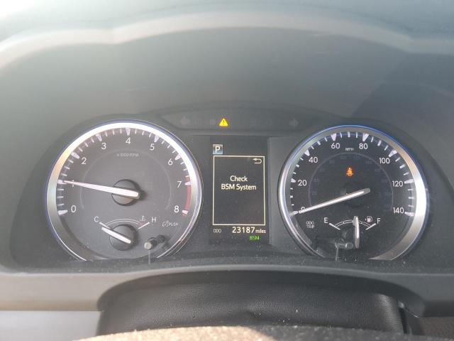 5TDJZRFH8JS888961 - 2018 TOYOTA HIGHLANDER SE Սպիտակ լուսանկար 9