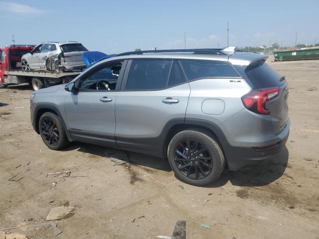 3GKALMEG7PL104771 - 2023 GMC TERRAIN SLE Boz foto 2