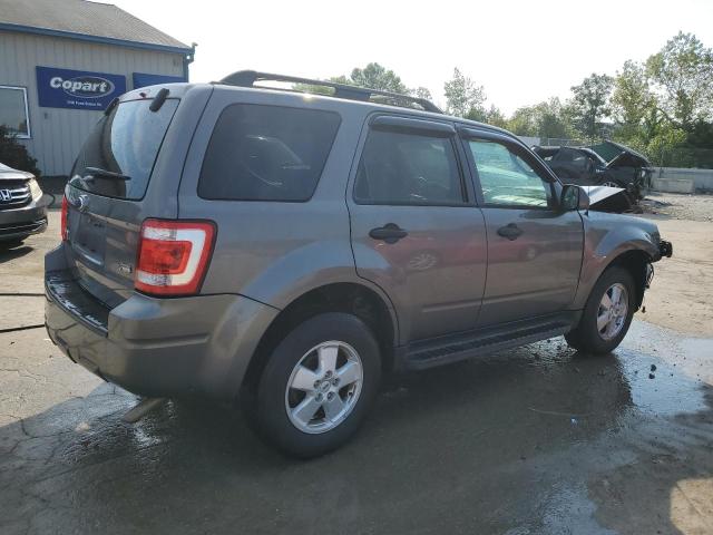 1FMCU0DG8CKB52007 - 2012 FORD ESCAPE XLT Gris photo 3
