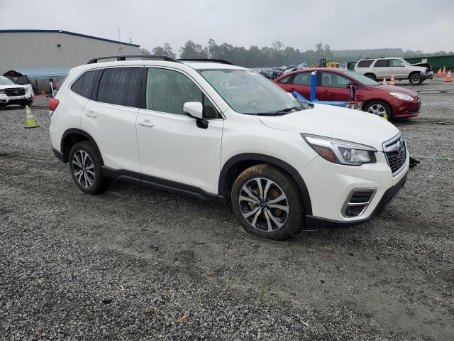 JF2SKAUC7KH544322 - 2019 SUBARU FORESTER LIMITED WHITE photo 4
