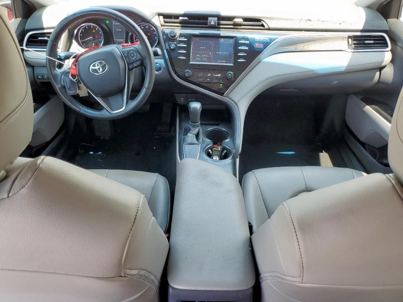 4T1B11HK4JU532245 - 2018 TOYOTA CAMRY L 栗色 照片 8