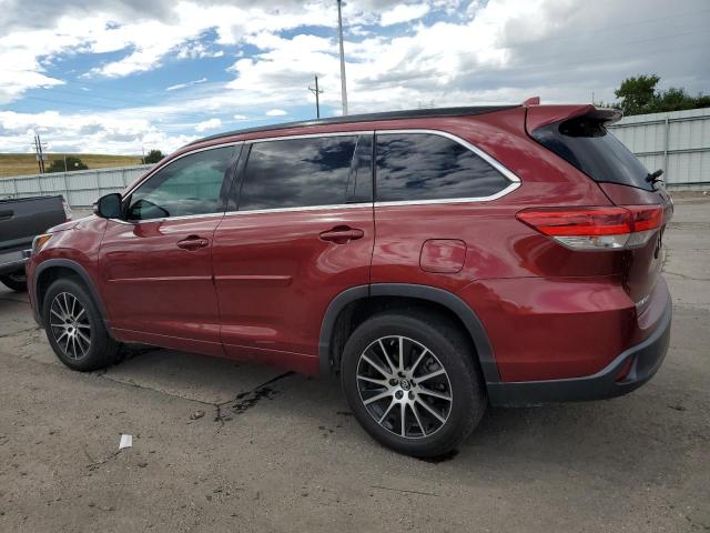 5TDKZRFH5HS524821 - 2017 TOYOTA HIGHLANDER SE MAROON photo 2