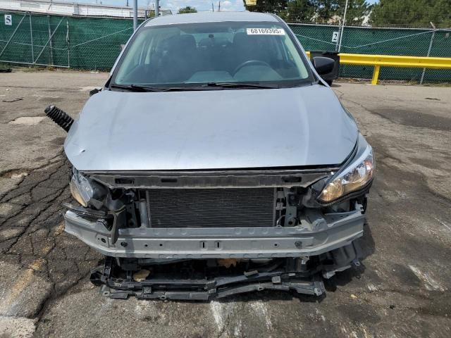 4S3GTAA62J3703792 - 2018 SUBARU IMPREZA SILVER photo 5