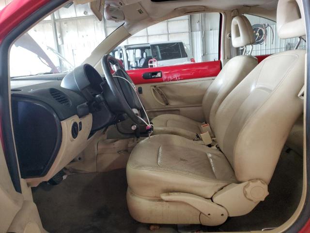 3VWDC21C81M406391 - 2001 VOLKSWAGEN NEW BEETLE GLX 红色 照片 7