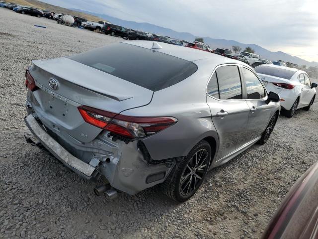 4T1G11AK9RU191985 - 2024 TOYOTA CAMRY SE NIGHT SHADE SILVER photo 3