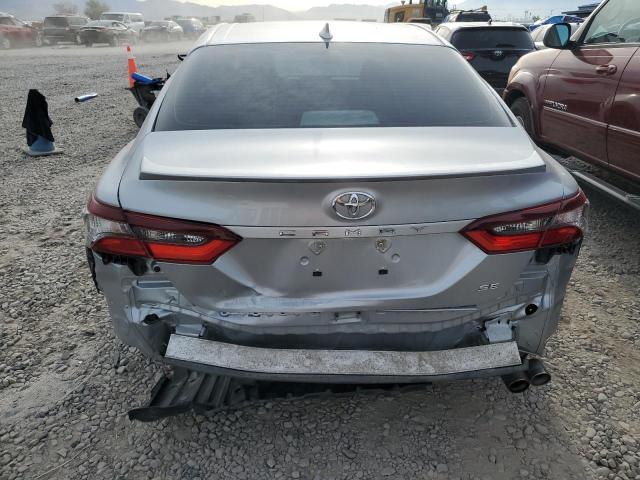 4T1G11AK9RU191985 - 2024 TOYOTA CAMRY SE NIGHT SHADE SILVER photo 6