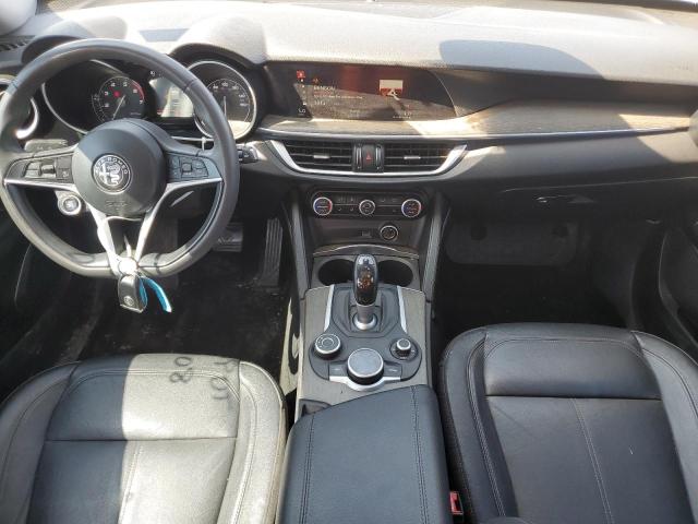 ZASFAKBNXJ7B98405 - 2018 ALFA ROMEO STELVIO TI Серый фото 8