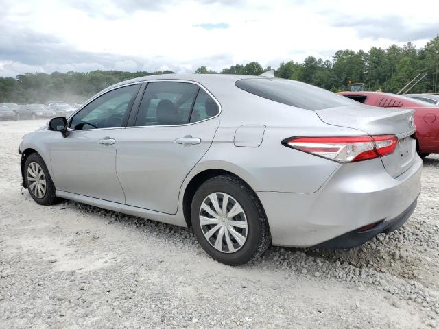 4T1B11HK6KU715714 - 2019 TOYOTA CAMRY L SILVER photo 2