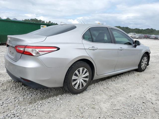 4T1B11HK6KU715714 - 2019 TOYOTA CAMRY L SILVER photo 3
