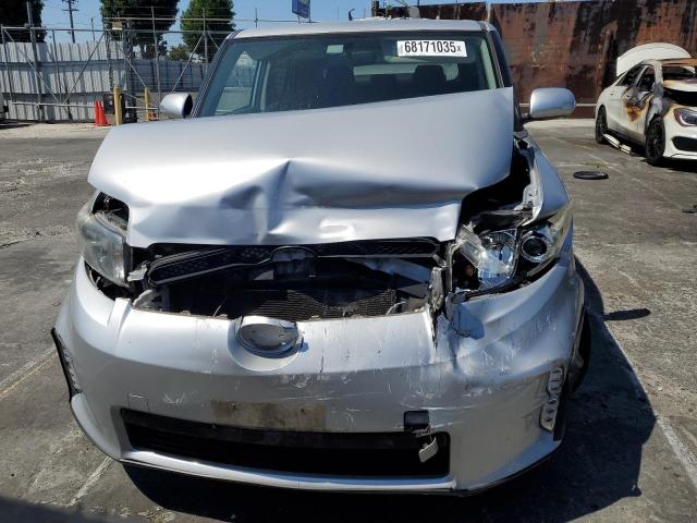 JTLZE4FEXFJ069367 - 2015 TOYOTA SCION XB SILVER photo 5