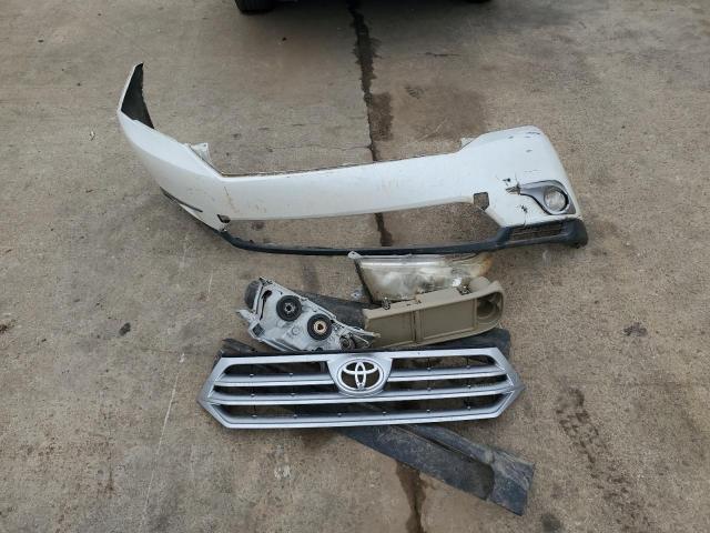 5TDZK3EHXCS057888 - 2012 TOYOTA HIGHLANDER BASE 白色 照片 13