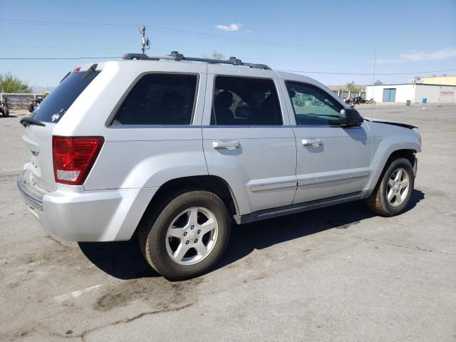 1J8HR58N47C525926 - 2007 JEEP GRAND CHER LIMITED SILVER photo 3