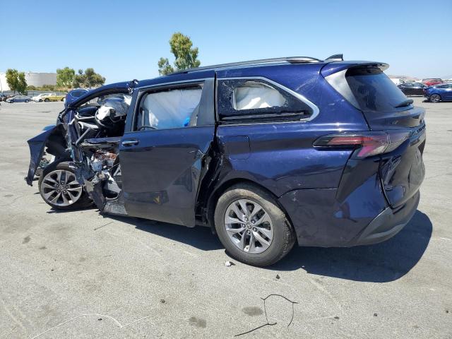 5TDYRKEC4PS165323 - 2023 TOYOTA SIENNA XLE 蓝色 照片 2