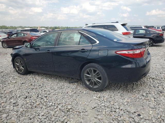 4T1BF1FKXGU257641 - 2016 TOYOTA CAMRY LE BLUE photo 2