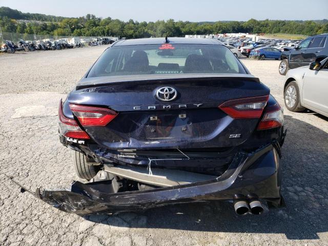 4T1G11AK6MU511885 - 2021 TOYOTA CAMRY SE BLACK photo 6